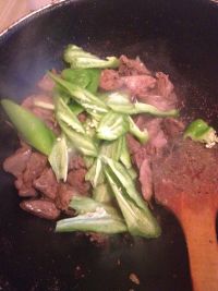青椒炒鸡肝