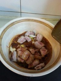 五花肉炖海带扣豆腐