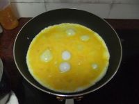 鸡蛋韭菜饺子