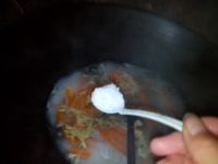 胡萝卜瘦肉汤