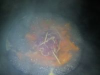 胡萝卜瘦肉汤