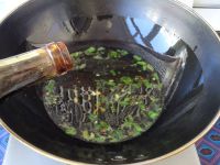 酿豆腐泡