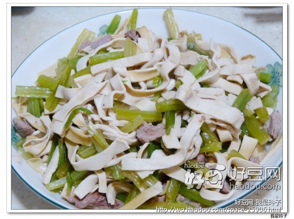 豆腐皮炒芹菜