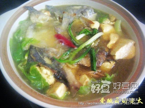 鲳鱼豆腐汤