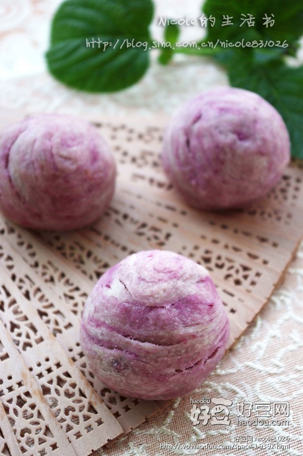 剩余的月饼材料巧利用：红莲蛋黄紫薯酥