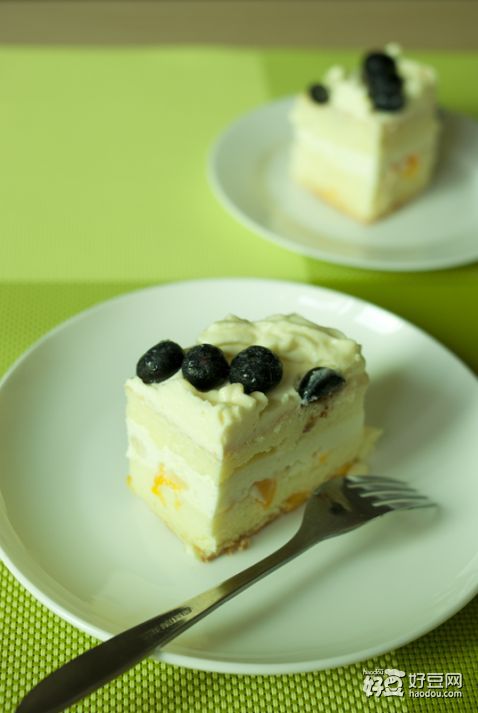 蓝莓奶油冻芝士蛋糕