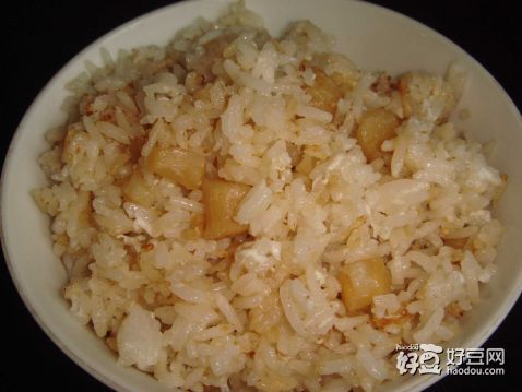 瑶柱蛋白炒饭