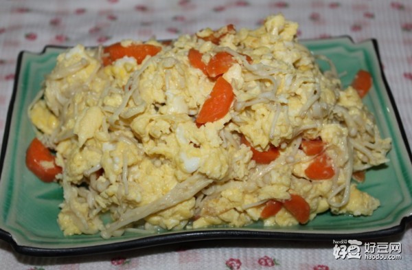 金针菇红萝卜炒鸡蛋