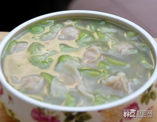 丝瓜鱼饺汤