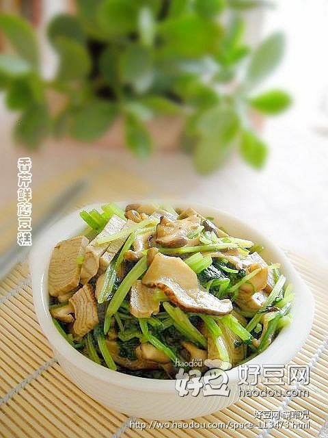 香芹鲜蘑豆糕