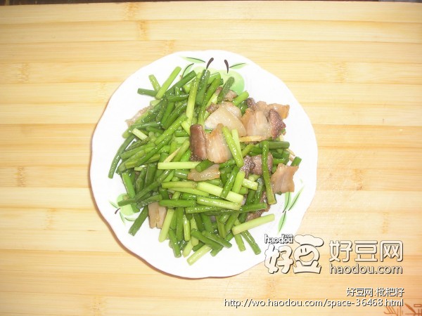 蒜苔炒猪肉