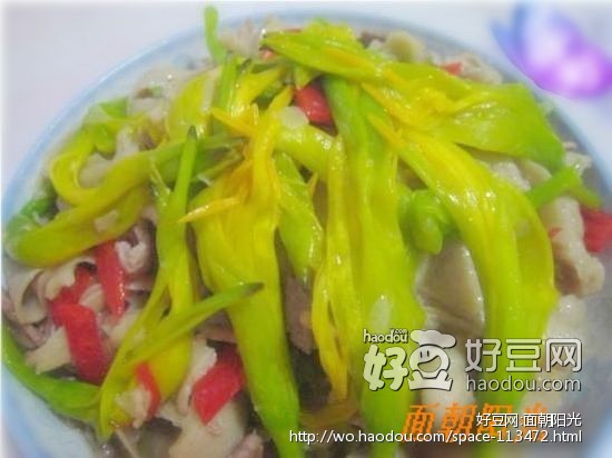 黄花菜炒面筋