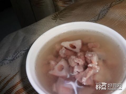 瘦肉莲藕汤