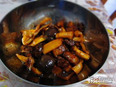 萝卜干香菇烧肉
