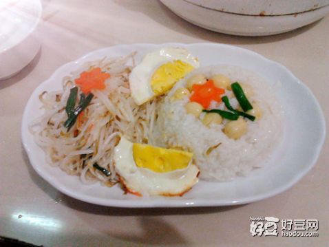 豆芽鸡蛋米饭