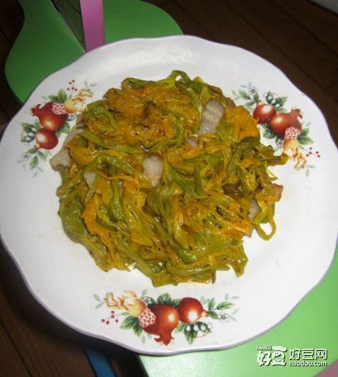 黄花菜炒肉