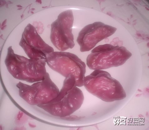 紫薯酸菜饺
