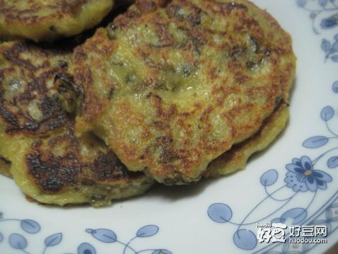 玉米渣酸菜饼