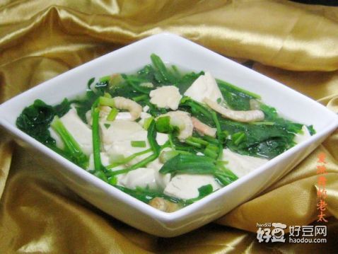 荠菜虾干豆腐汤