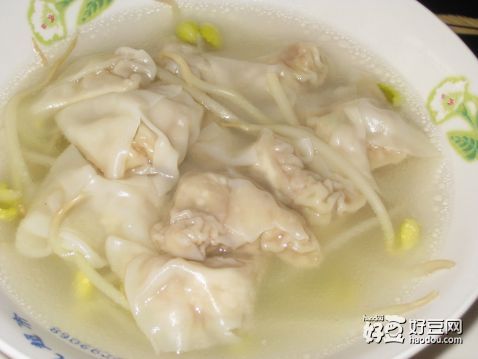 豆芽猪肉馄饨