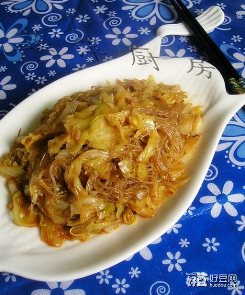 虾油炒粉丝卷心菜