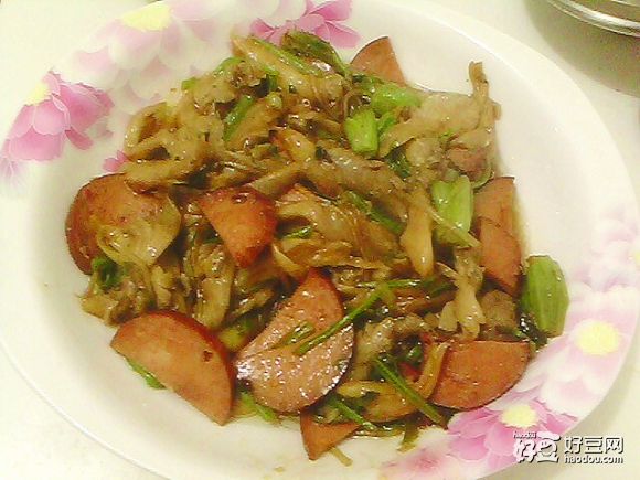 蘑菇菠菜粉条炒火腿