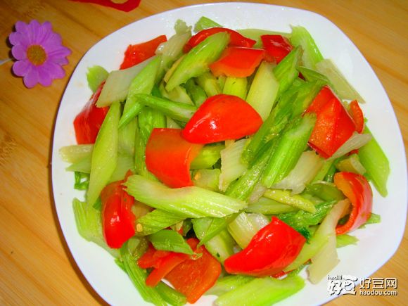 红椒芹菜