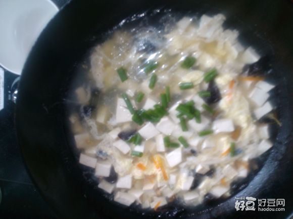 瘦肉木耳豆腐汤