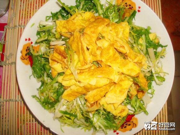 蚝油苦菊拌鸡蛋