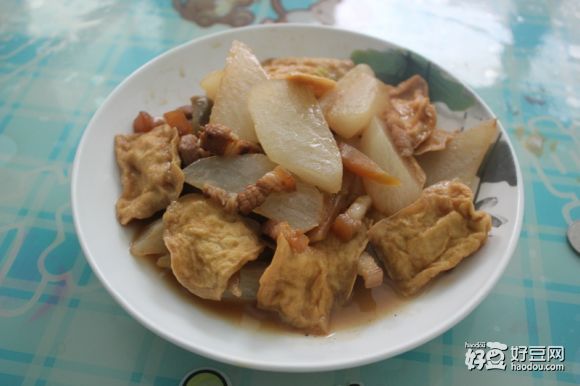 萝卜炖油豆腐