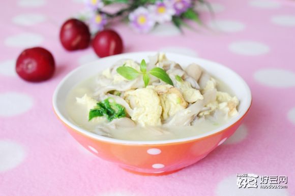 荆芥蘑菇鸡蛋汤