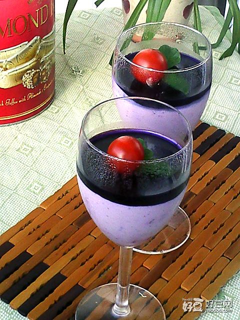 蓝莓慕斯杯