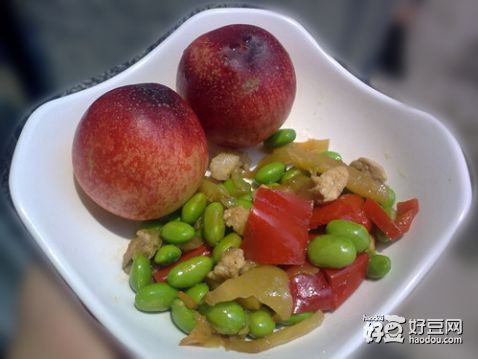 彩椒毛豆炒米榨菜肉丝