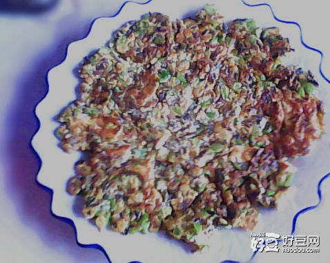 香椿芽煎鸡蛋饼