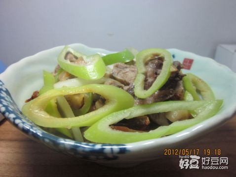 洋葱拌烧肉