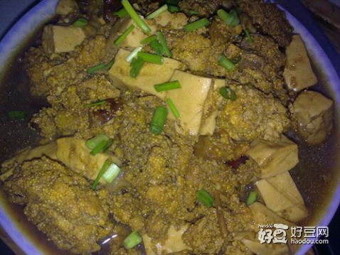 鱼子豆腐