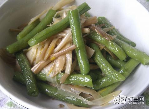 黄花菜炒四季豆