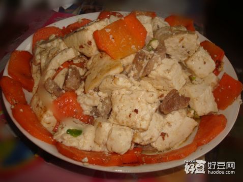 胡萝卜刨豆腐