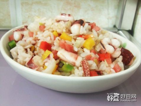 鱿鱼火腿炒饭