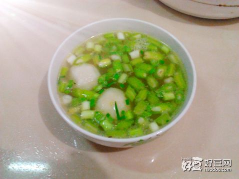 芥菜小银鱼煮鱼丸