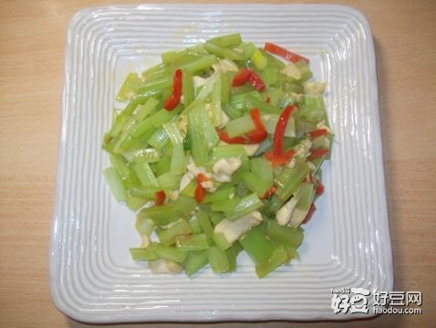 芹菜鸡丝