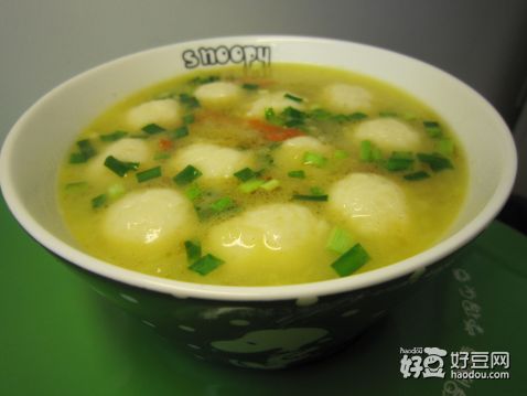 鸡胸脯丸子汤