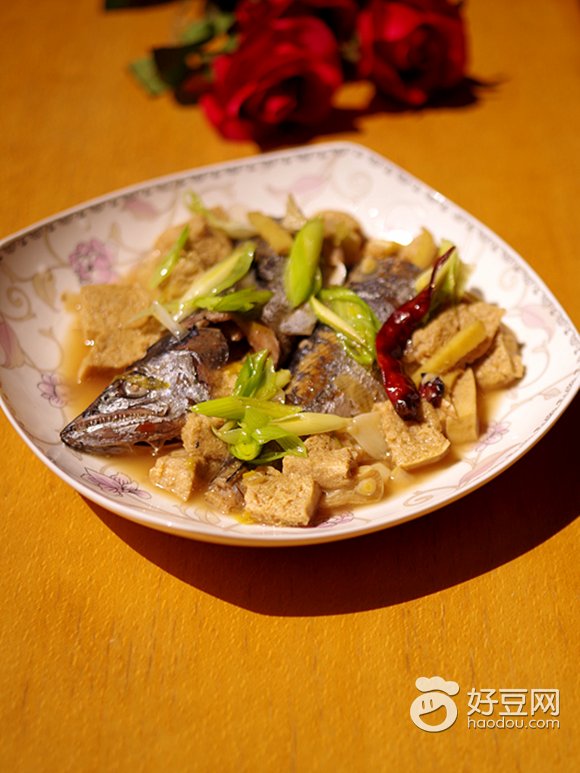 冻豆腐炖鲃鱼