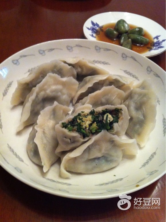 荠菜鸡蛋素水饺