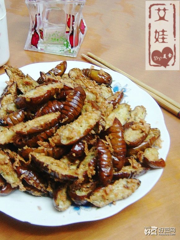 香酥脆炸茧蛹