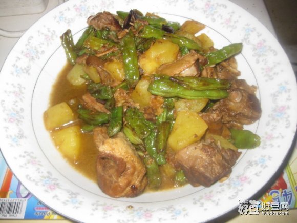 土豆豆角烧肉