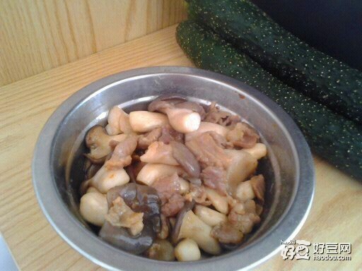 香菇炒肉片