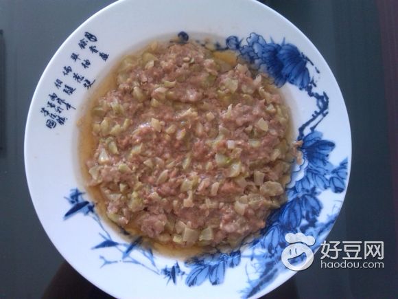 瓜咸焖肉饼