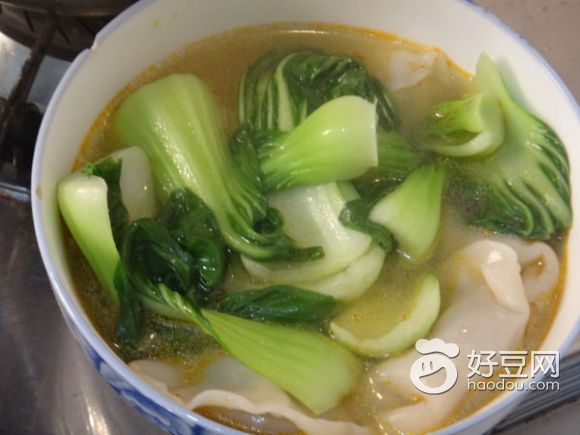 上海青煮水饺