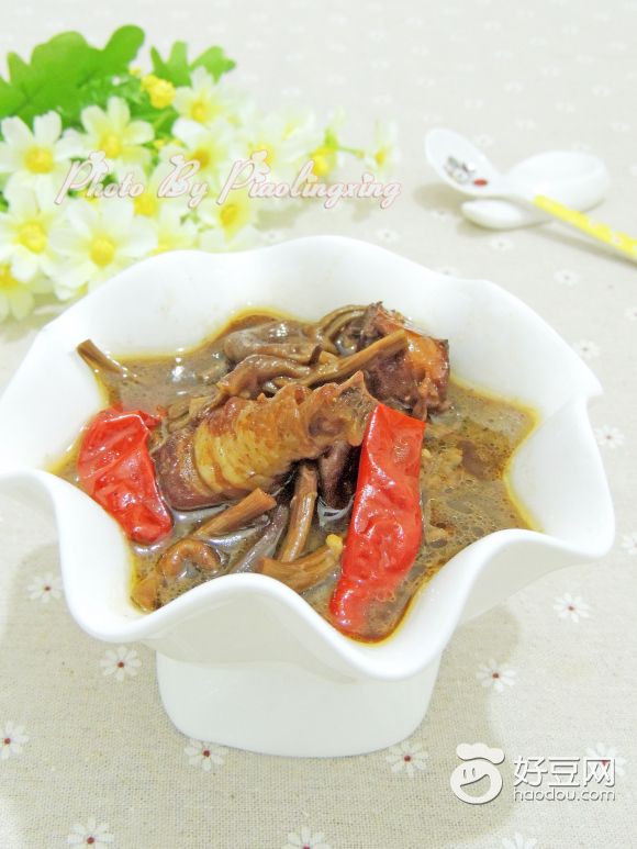 茶树菇炖鸡汤